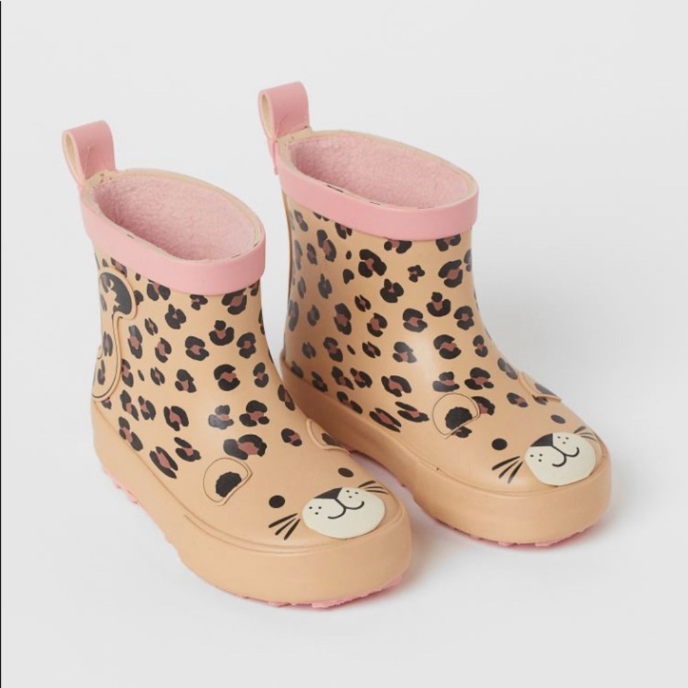 ISO: H&M baby/kids leopard rubber rain boots